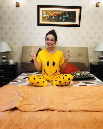 Yellow Smile Print The Ultimate Dream wear Sleep Suit (OM-24)