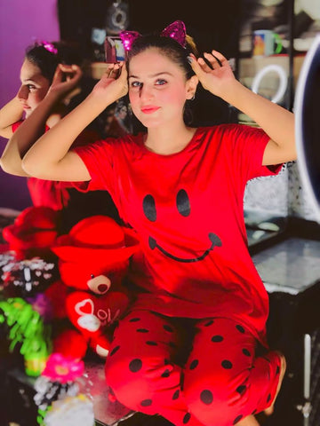Red Smile Half Sleeves The Ultimate Dream wear Sleep Suit (OM-44)