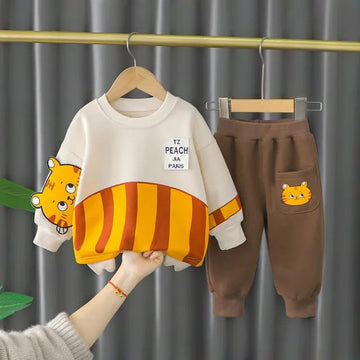 Off White Cat Print Sweatshirt With Trouser Tracksuit For Kids (OM-605)