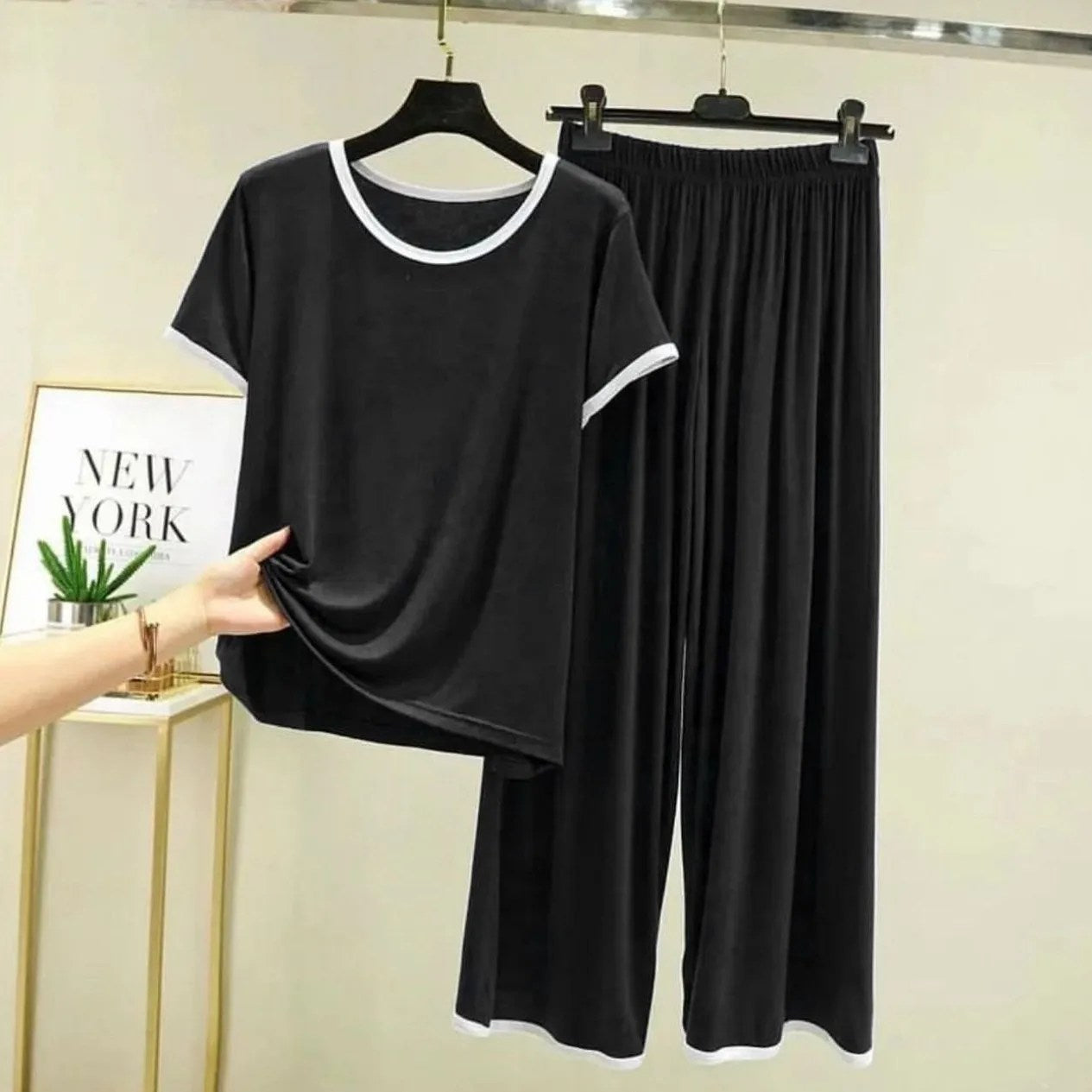 Black With White Pipin Neck And Sleeves Half Sleeves Suit (OM-116)